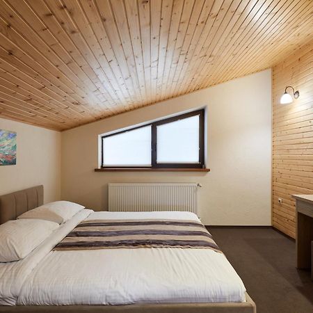 Graal Resort Bukovel Exterior photo